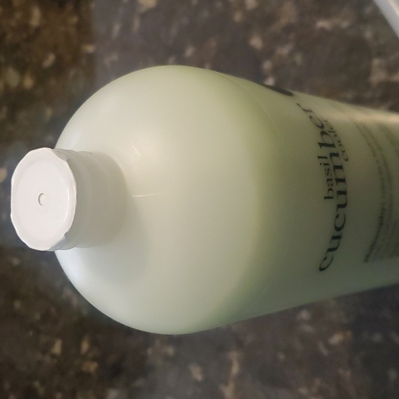 Philosophy Basil Cucumber Cooler Shower Gel, Bubble Bath, Shampoo Sealed w/Pump - Picture 3 of 5